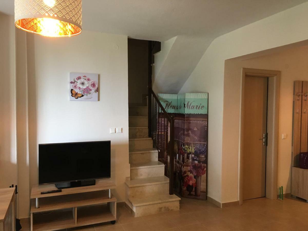 Villa Adria Криопиги Экстерьер фото